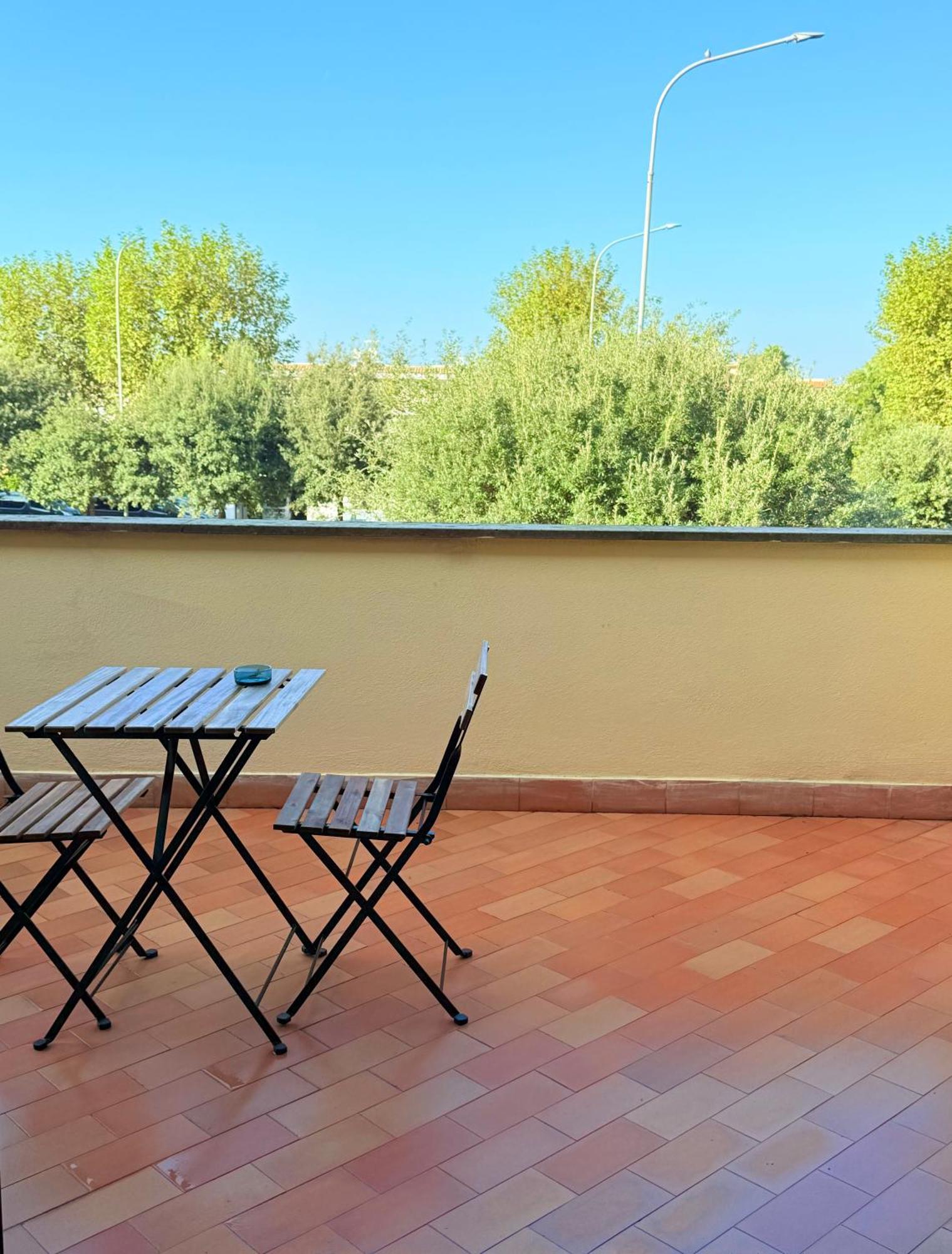 Lm Apartment Isola Fiumicino Bagian luar foto